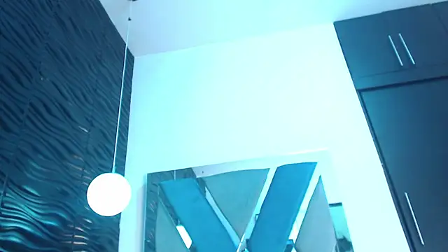 Victoria Coleman online show from 29, 9, 2025