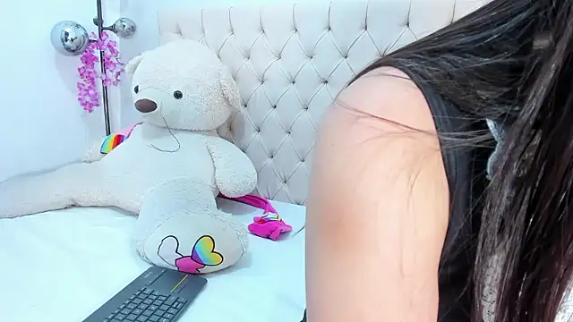 Victoria Coleman online show from 9, 1, 2026