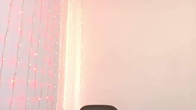 im anna  online show from 8, 10, 2025