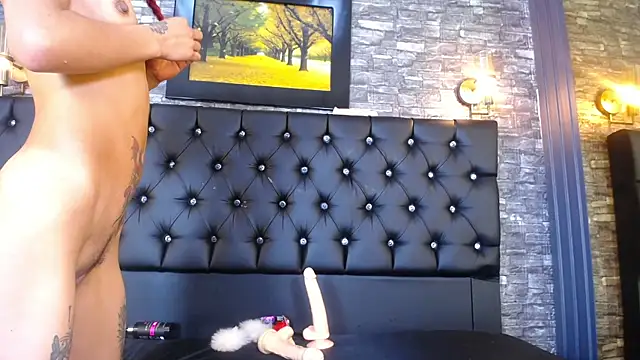 Snapshot of Malory_Cortez chatting on 9, 11, 2025 Malory Cortez online show from 9, 11, 2025