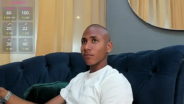 Snapshot of Ethan_Fox11 chatting on 17, 12, 2024 Ethan Fox11 online show from 17, 12, 2024