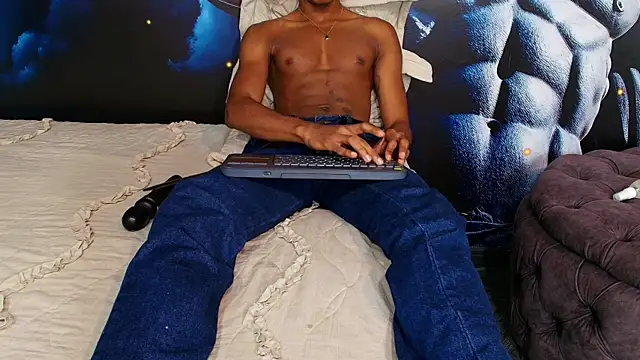 Snapshot of Ethan_Fox11 chatting on 15, 2, 2025 Ethan Fox11 online show from 15, 2, 2025