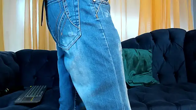 Snapshot of Ethan_Fox11 chatting on 1, 3, 2025 Ethan Fox11 online show from 1, 3, 2025