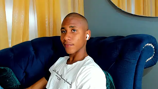 Snapshot of Ethan_Fox11 chatting on 7, 3, 2025 Ethan Fox11 online show from 7, 3, 2025