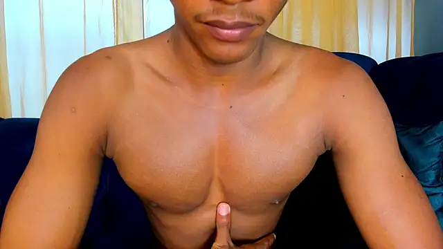 Snapshot of Ethan_Fox11 chatting on 14, 3, 2025 Ethan Fox11 online show from 14, 3, 2025