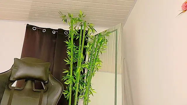 scarlet-jonesx online show from 29, 11, 2025