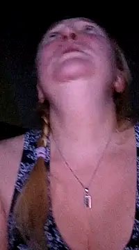 Snapshot of blondyaguar chatting on 5, 12, 2024 blondyaguar online show from 5, 12, 2024