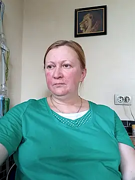 blondyaguar online show from 2, 4, 2026