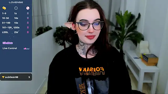 Dixi Pixi  online show from 6, 2, 2025