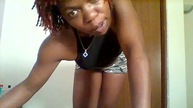 curvy natallie online show from 19, 2, 2026