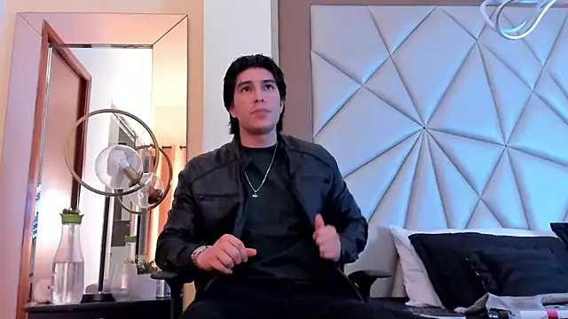 Karimferrer online show from 30, 1, 2025