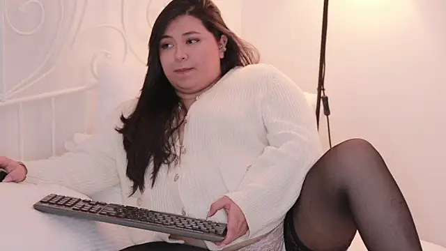 Adia  online show from 14, 2, 2025