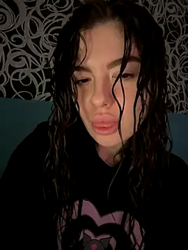 Kimi Ass online show from 22, 9, 2025