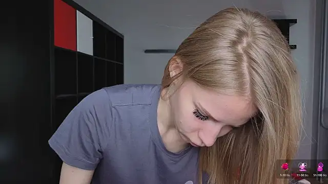 Snapshot of Elis_Fox chatting on 1, 6, 2026 Elis Fox online show from 1, 6, 2026