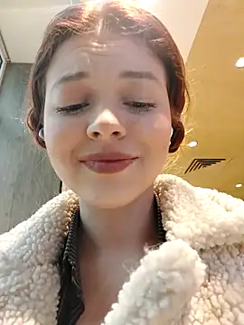 Snapshot of Times__Square chatting on 17, 3, 2025 Times Square online show from 17, 3, 2025