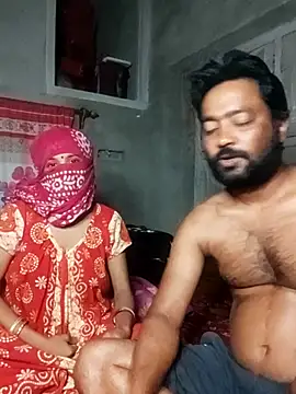 Snapshot of Young_couple143 chatting on 2, 12, 2025 Young couple143 online show from 2, 12, 2025