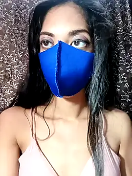 Snapshot of priyasexy1100 chatting on 31, 10, 2025 priyasexy1100 online show from 31, 10, 2025