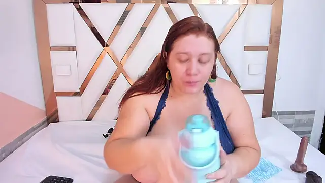 Snapshot of Camila_Fajardo chatting on 10, 10, 2025 Camila Fajardo online show from 10, 10, 2025