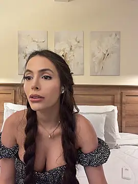 Amber Rush  online show from 25, 5, 2026