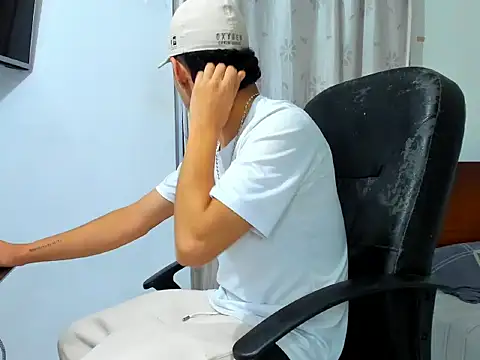 Chandler ken online show from 18, 12, 2025