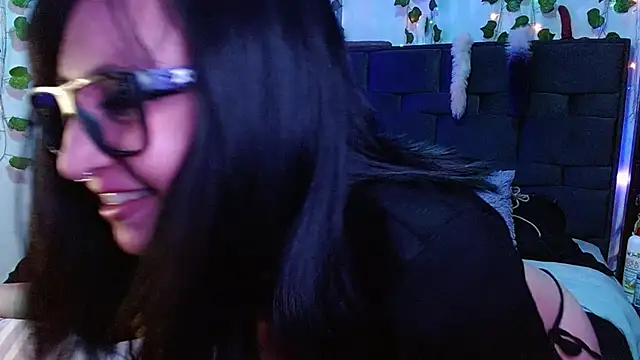 the lesbian game online show from 17, 3, 2025