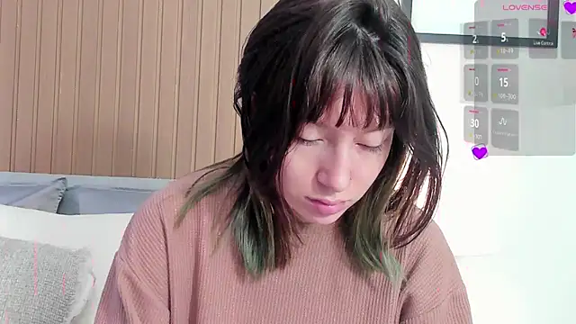 lizzy davis 1 online show from 13, 1, 2025