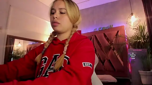 Haelycute online show from 1, 2, 2025