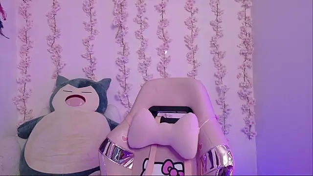 Haelycute online show from 23, 3, 2026