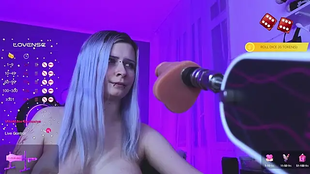 Snapshot of SpectraSirens chatting on 18, 2, 2025 SpectraSirens online show from 18, 2, 2025