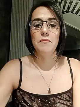 IsisBlake online show from 12, 2, 2025