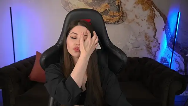 Snapshot of Mille_Joy chatting on 20, 2, 2025 Mille Joy online show from 20, 2, 2025