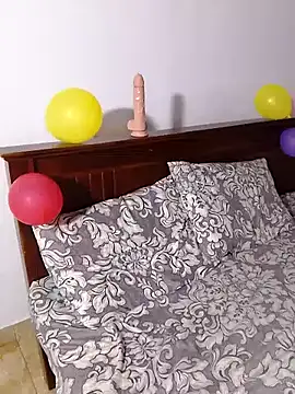 Sexy--queen1 online show from 15, 2, 2025