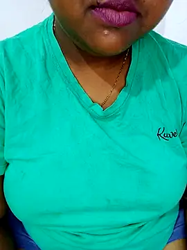 Sexy--queen1 online show from 9, 11, 2025