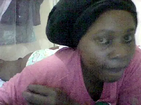 EBONYVANILLA02 online show from 5, 12, 2024