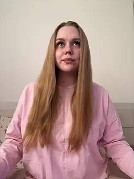 Snapshot of Marylallka5 chatting on 4, 6, 2026 Marylallka5 online show from 4, 6, 2026