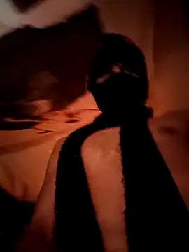 Gillygilly76 online show from 25, 2, 2025