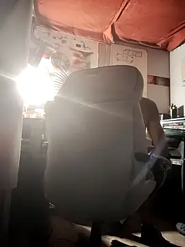 Gillygilly76 online show from 21, 10, 2025