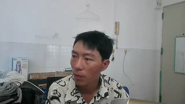 Snapshot of xhqds chatting on 21, 4, 2026 xhqds online show from 21, 4, 2026