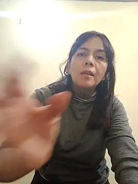 Dakary hot online show from 2, 12, 2025