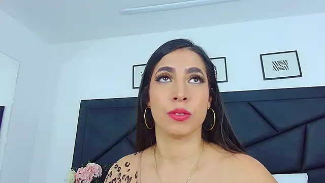 SophieCarther online show from 28, 2, 2025