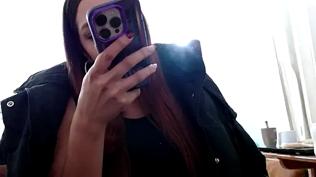 Dahian XXX online show from 6, 1, 2025