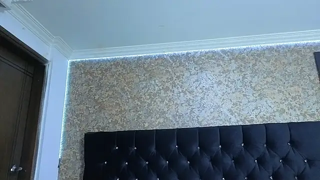 Snapshot of stella_xue chatting on 14, 11, 2025 stella xue online show from 14, 11, 2025