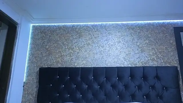 Snapshot of stella_xue chatting on 24, 11, 2025 stella xue online show from 24, 11, 2025