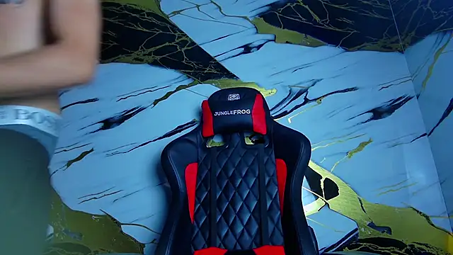 Kevin22 222 online show from 25, 1, 2025