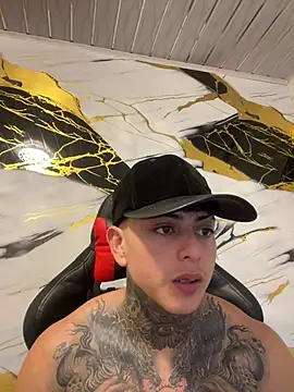 Kevin22 222 online show from 8, 2, 2025