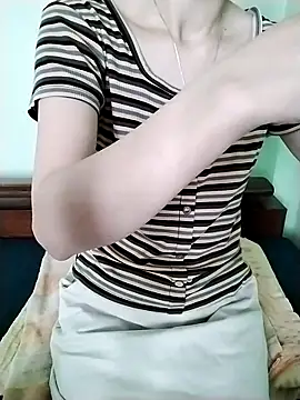 Luxcute286 online show from 13, 5, 2026