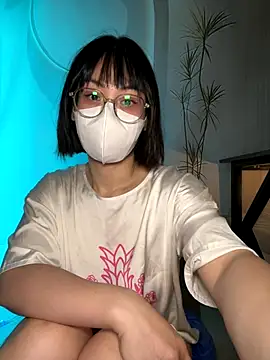 Snapshot of Baby_Claraa chatting on 23, 9, 2025 Baby Claraa online show from 23, 9, 2025