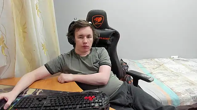 iliaskrislove online show from 7, 3, 2026