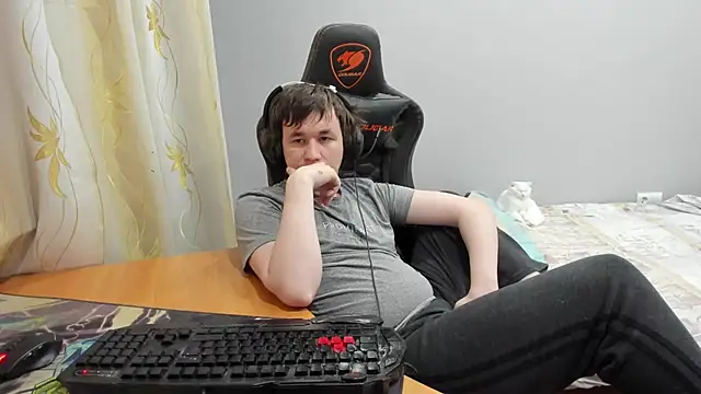 iliaskrislove online show from 19, 3, 2026