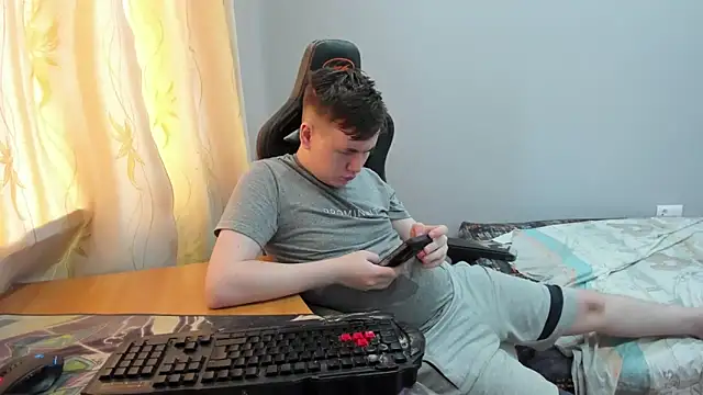 Snapshot of iliaskrislove chatting on 24, 4, 2026 iliaskrislove online show from 24, 4, 2026
